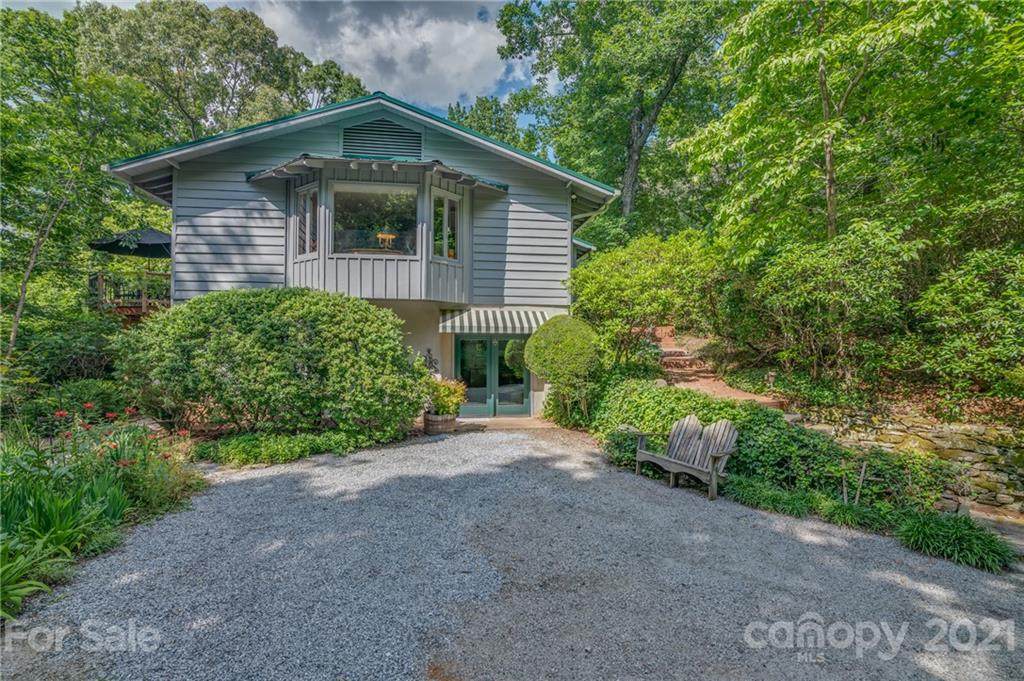 811 Hunting Country Road - Photo 1
