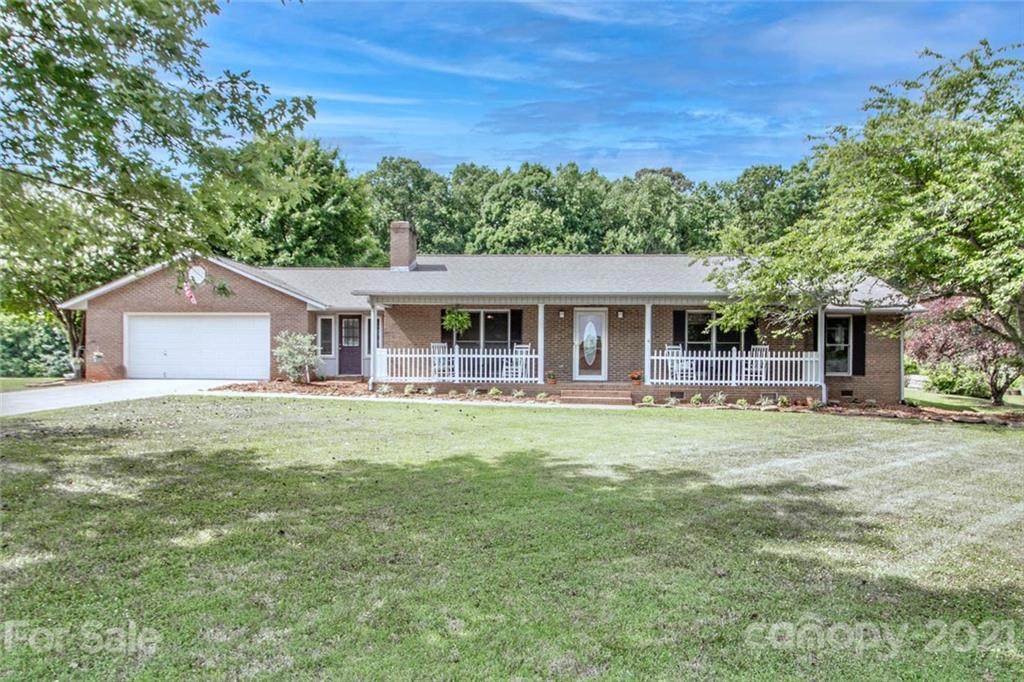 156 Beech Brook Lane - Photo 1