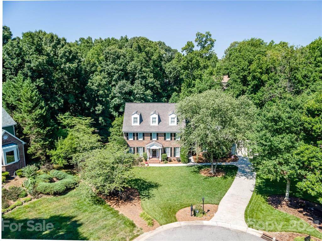 300 Quill Lane - Photo 1