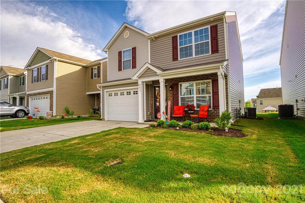 2625 Mcintosh Street - Photo 1