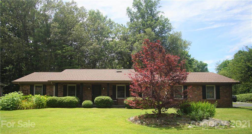 102 Greenwood Forest Drive - Photo 1