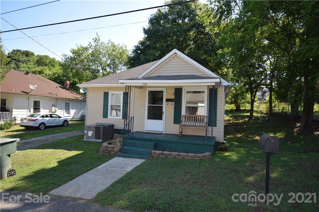506 Apple Street - Photo 1