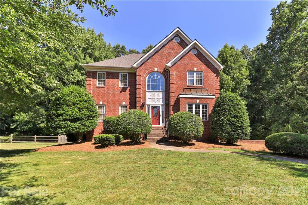 655 Powder Horn Lane - Photo 1