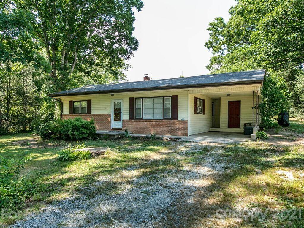 105 Barnett Street - Photo 1