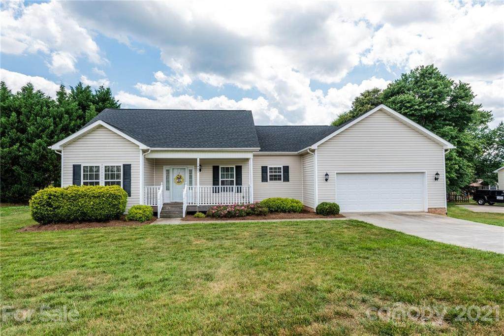 1421 Millrace Drive - Photo 1