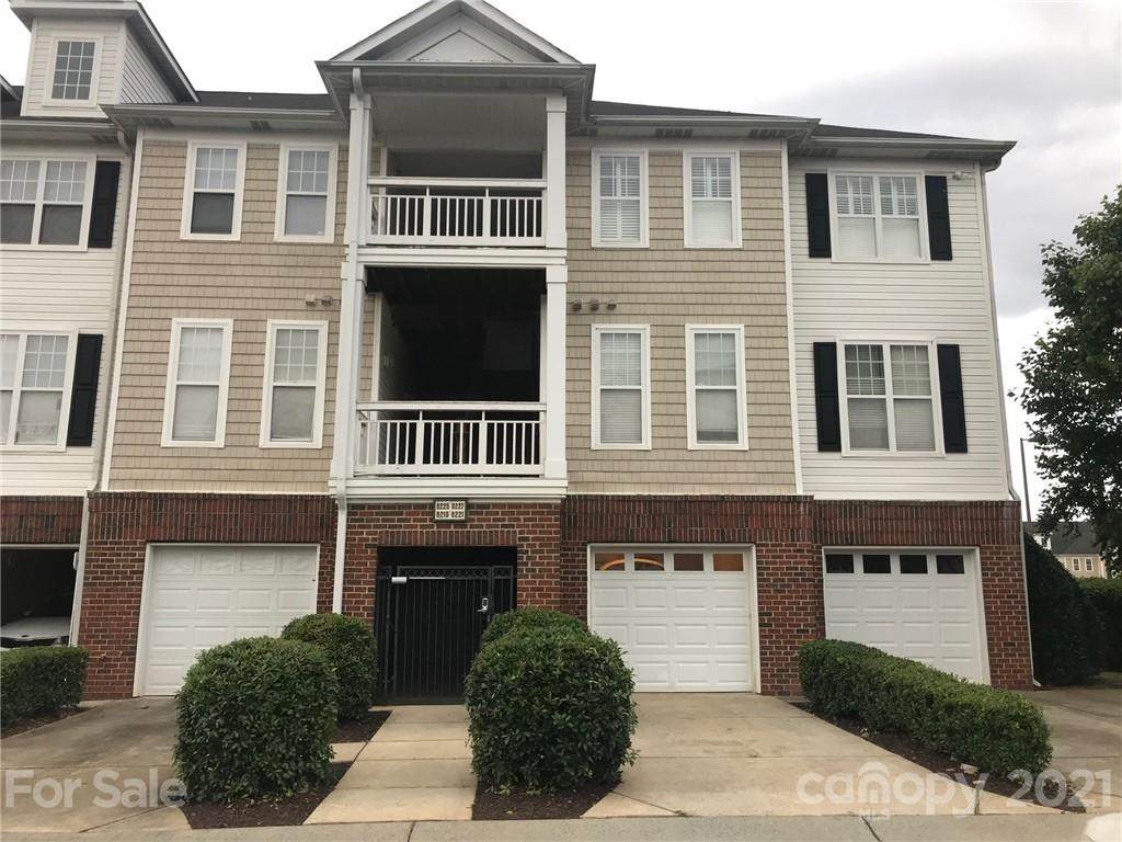 6219 Creek Park Drive - Photo 1