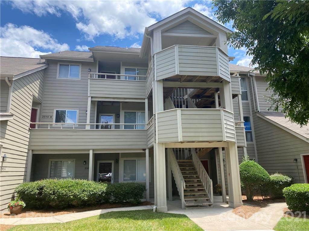 2508 Stradbrook Drive - Photo 1