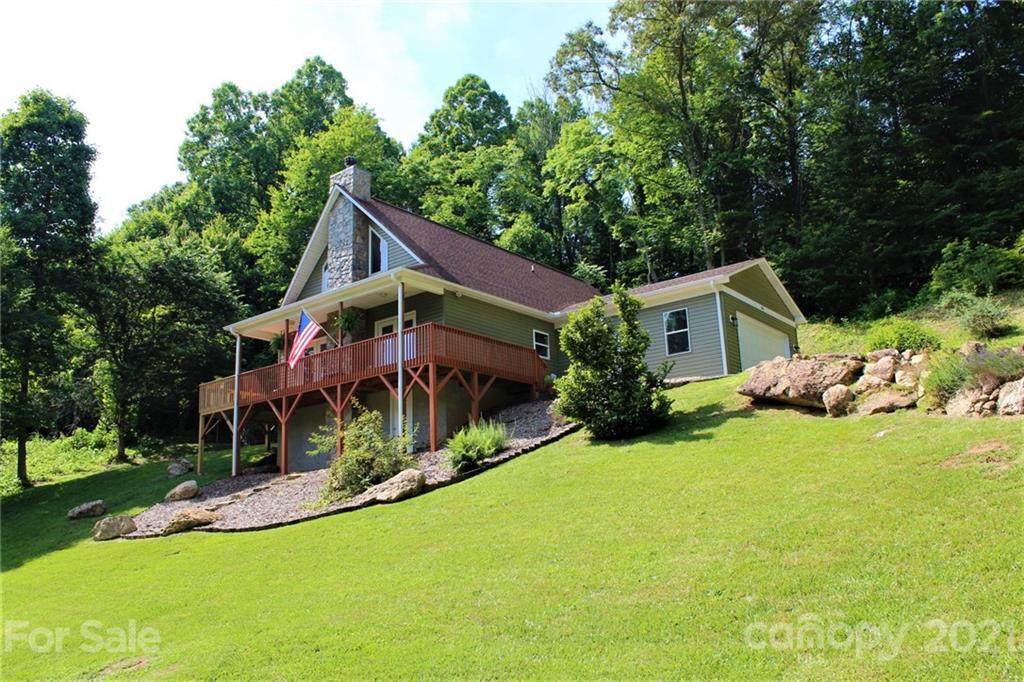 36 Southwoods Drive - Photo 1