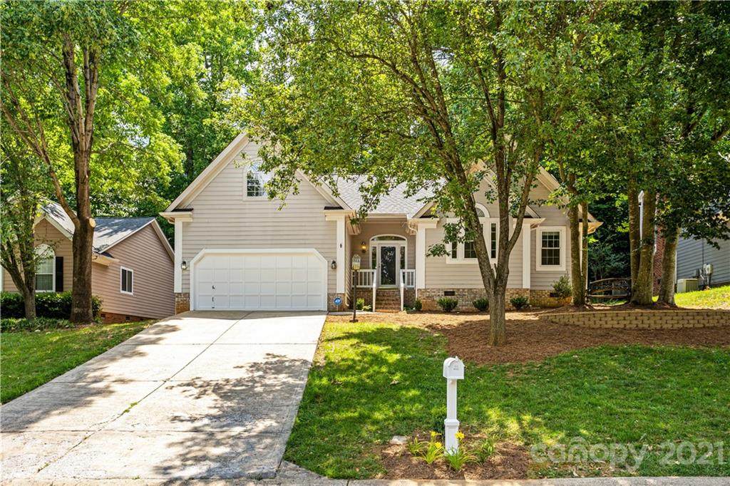 7418 Hubbard Woods Road - Photo 1