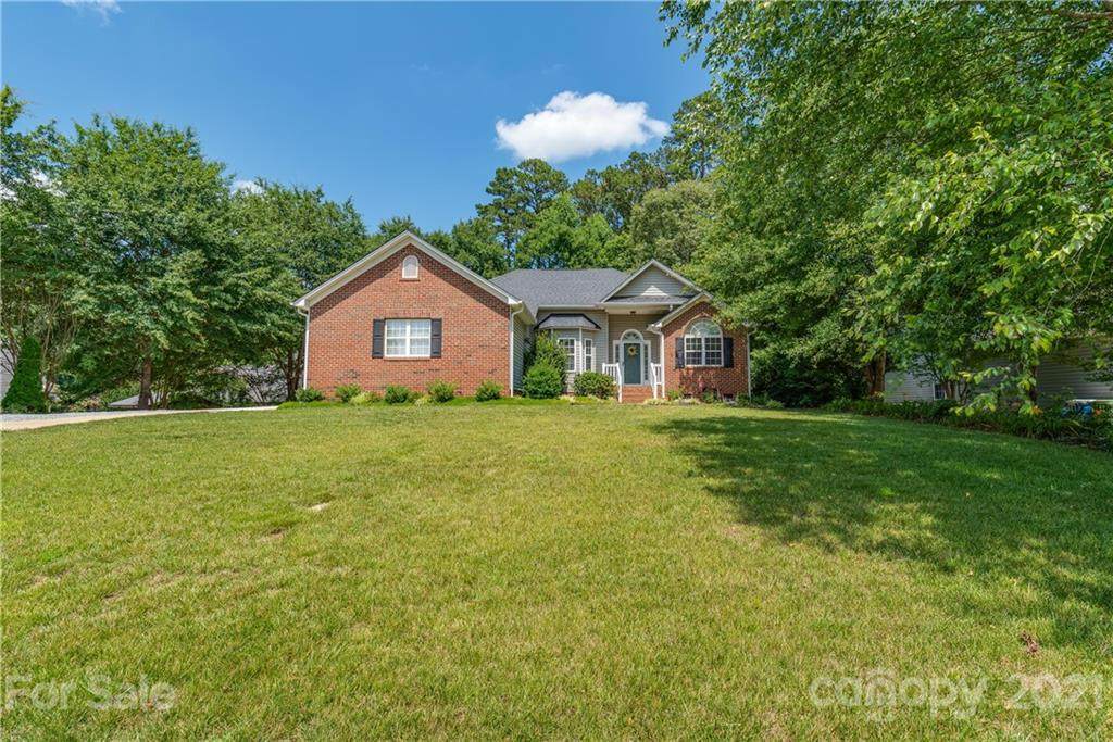 220 Silver Birch Lane - Photo 1