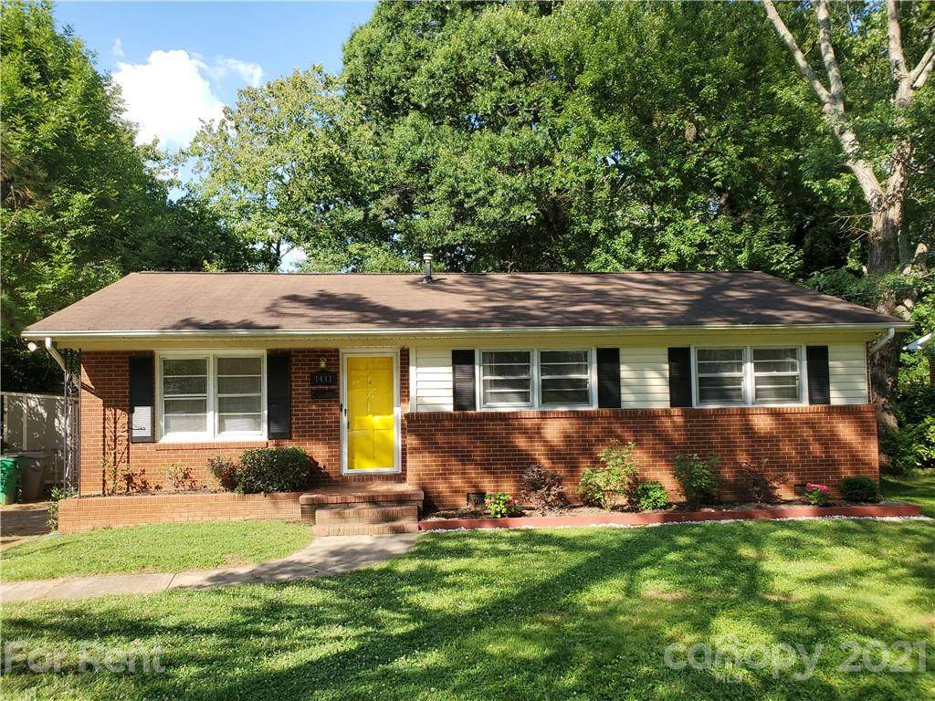 1411 Tarrington Avenue - Photo 1