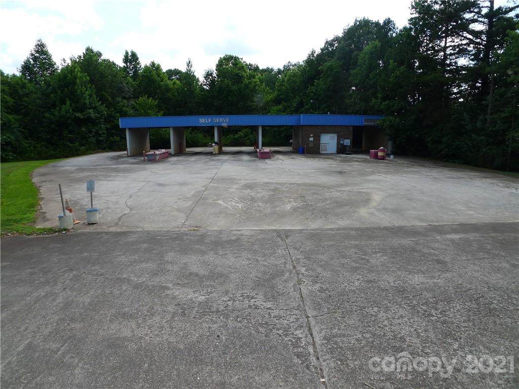 1166 Yadkinville Road - Photo 1