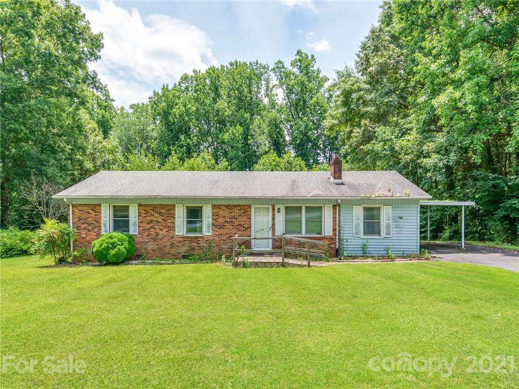 142 Rollingwood Drive - Photo 1