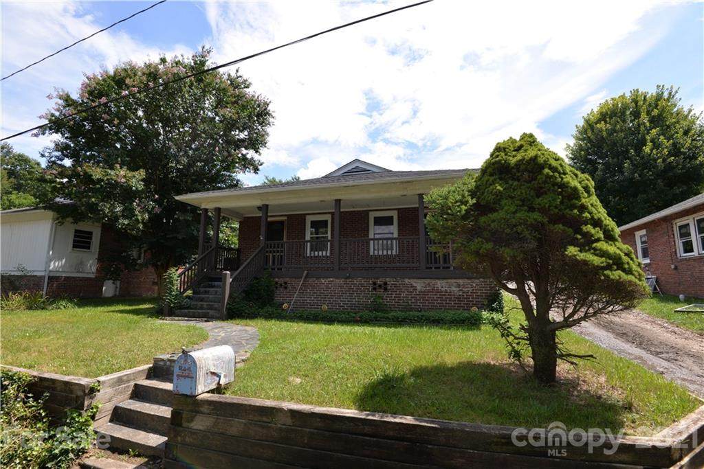 102 Gibbs Street - Photo 1