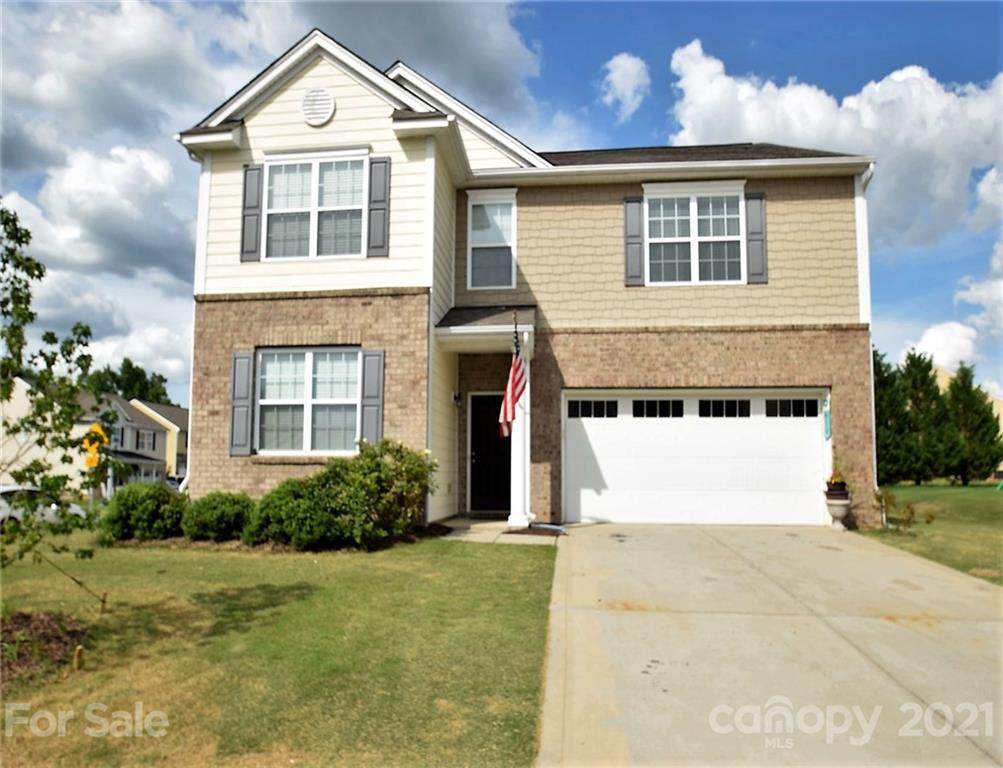 1024 Rural Farm Road - Photo 1