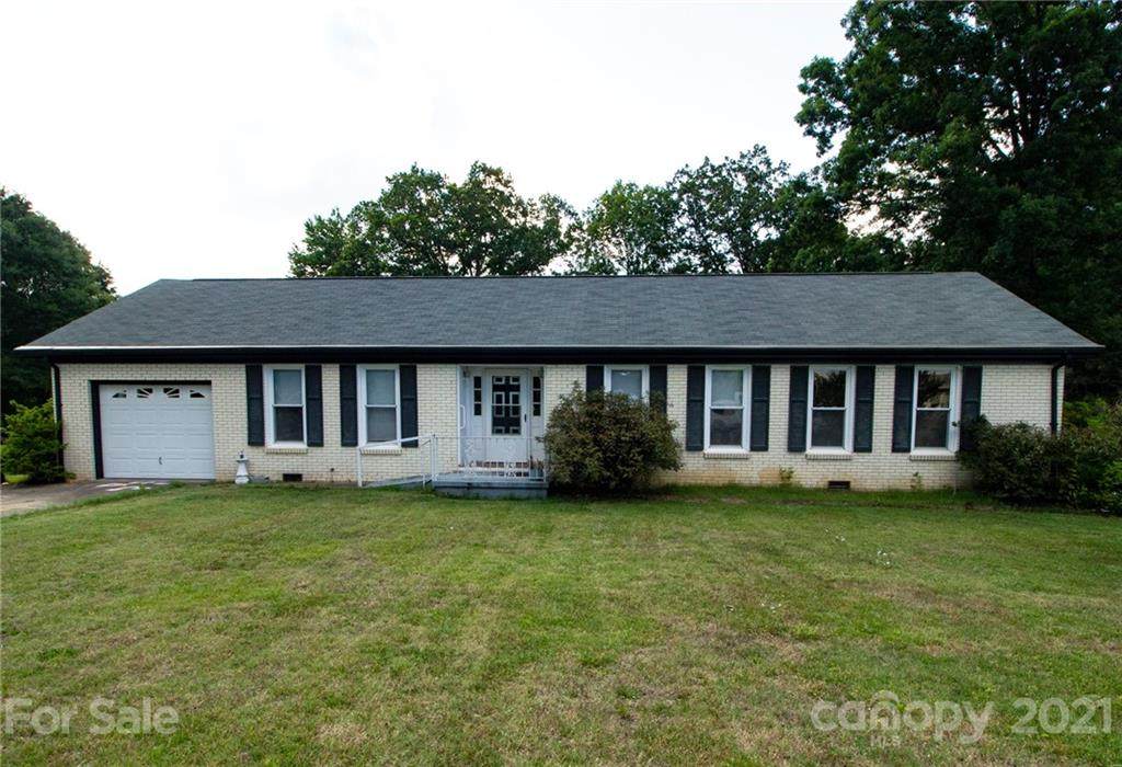 179 Trailwood Drive - Photo 1