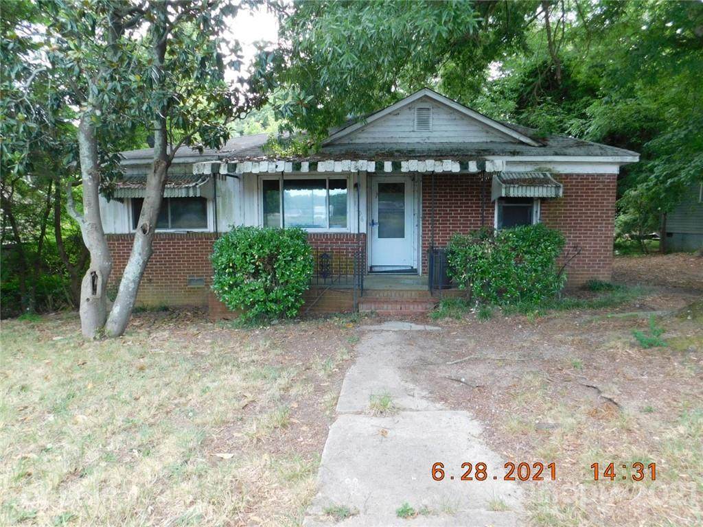 1306 Chipola Street - Photo 1