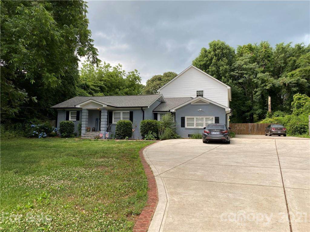 8709 Lawyers Road - Photo 1