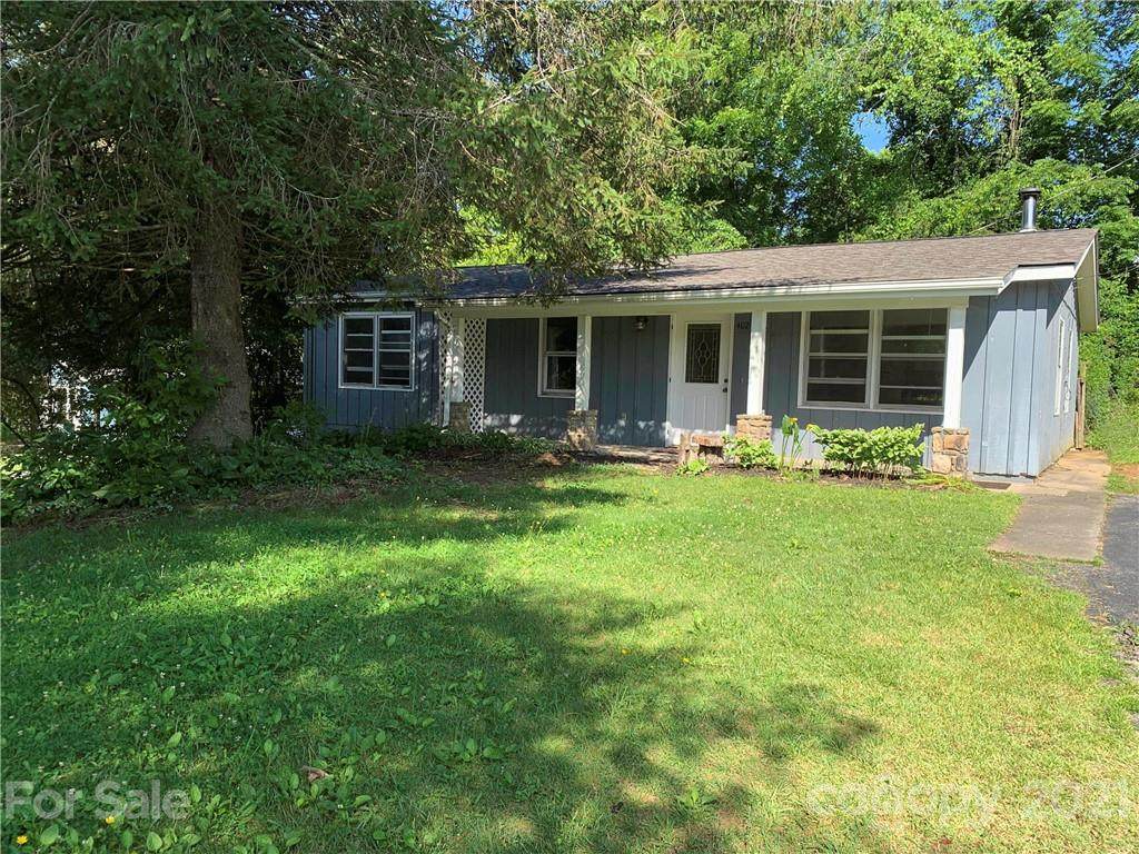 402 South Oak Street - Photo 1