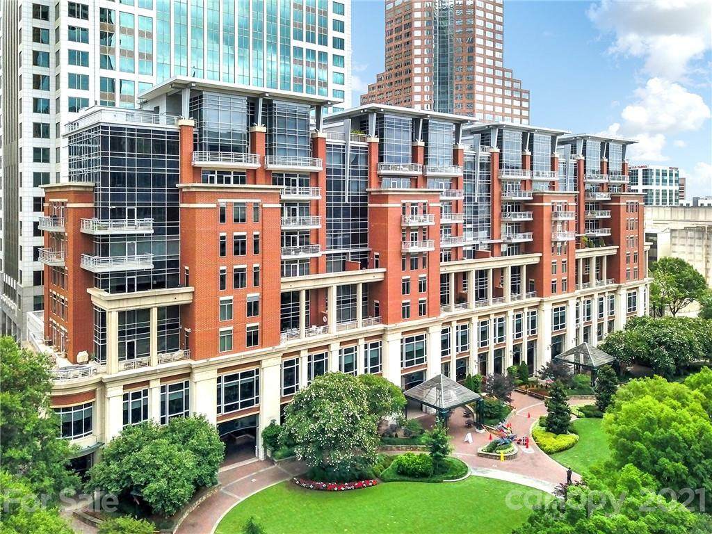 435 Tryon Street - Photo 1