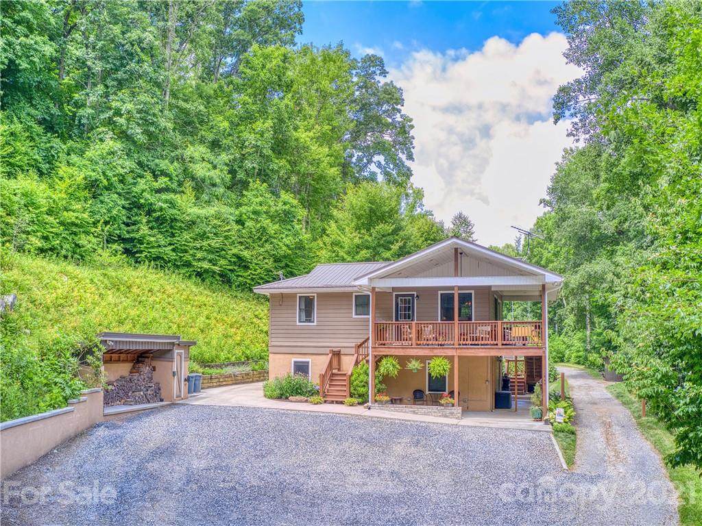 600 Samuels Drive - Photo 1