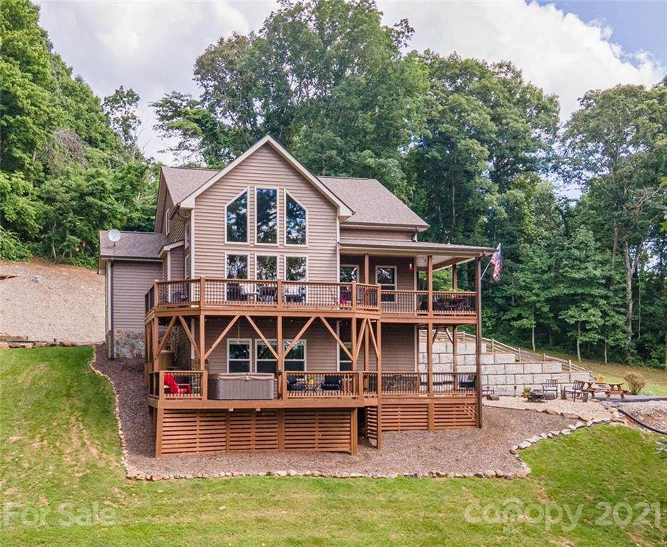 38 Pitch Pine Drive - Photo 1