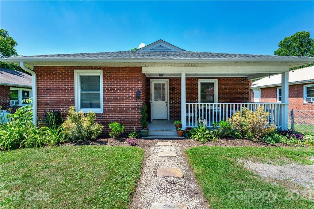 107 Morgan Street - Photo 1