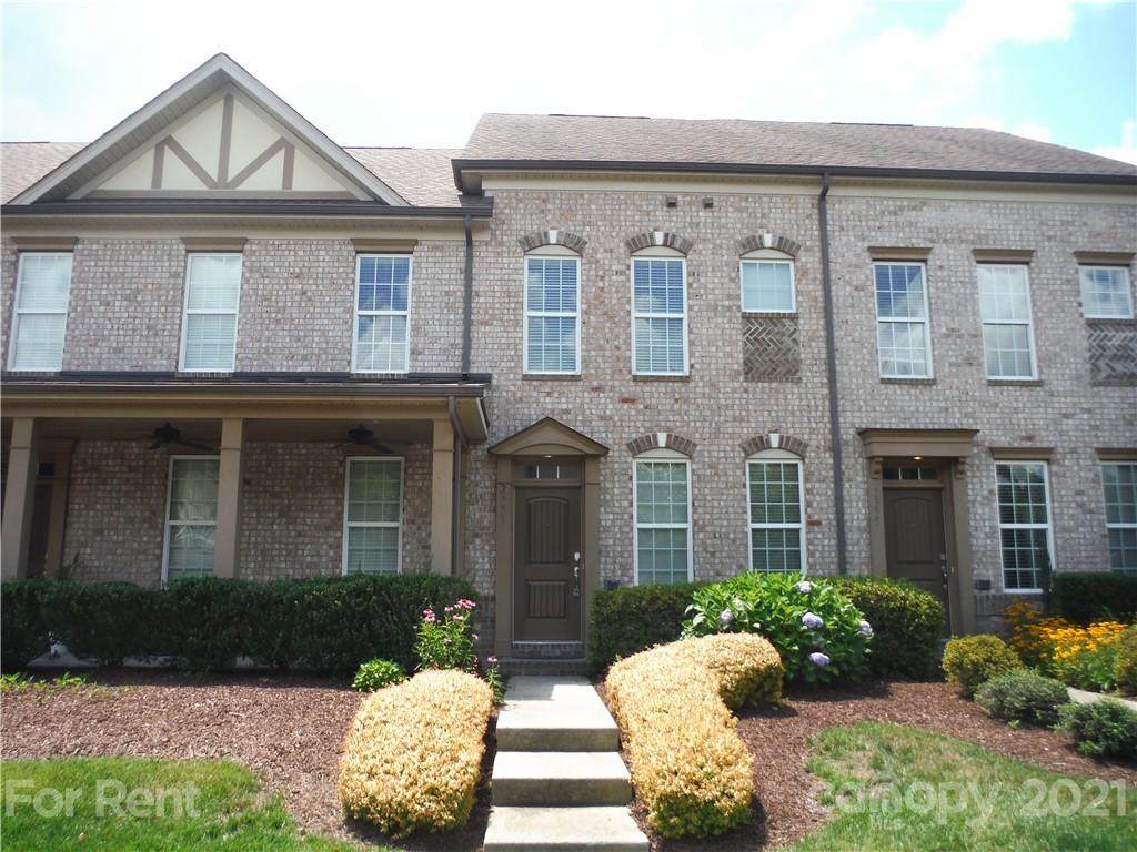 2351 Donnington Lane - Photo 1