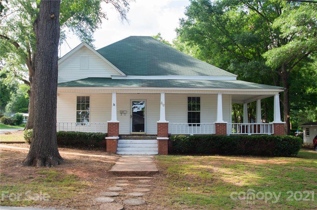 218 Walnut Street - Photo 1