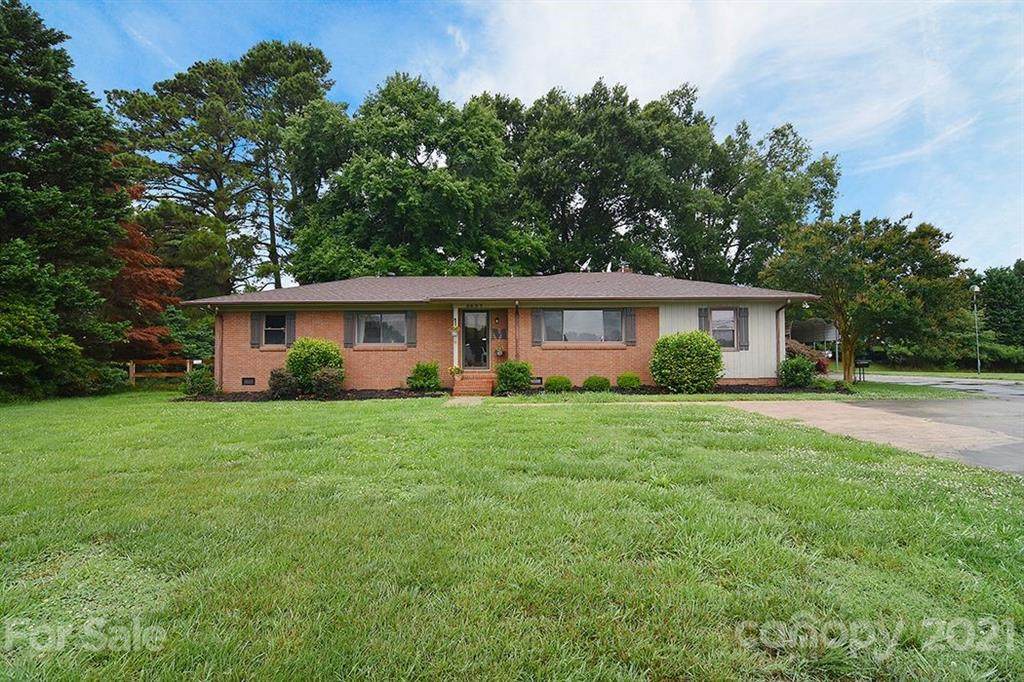 2637 Matthews Mint Hill Road - Photo 1