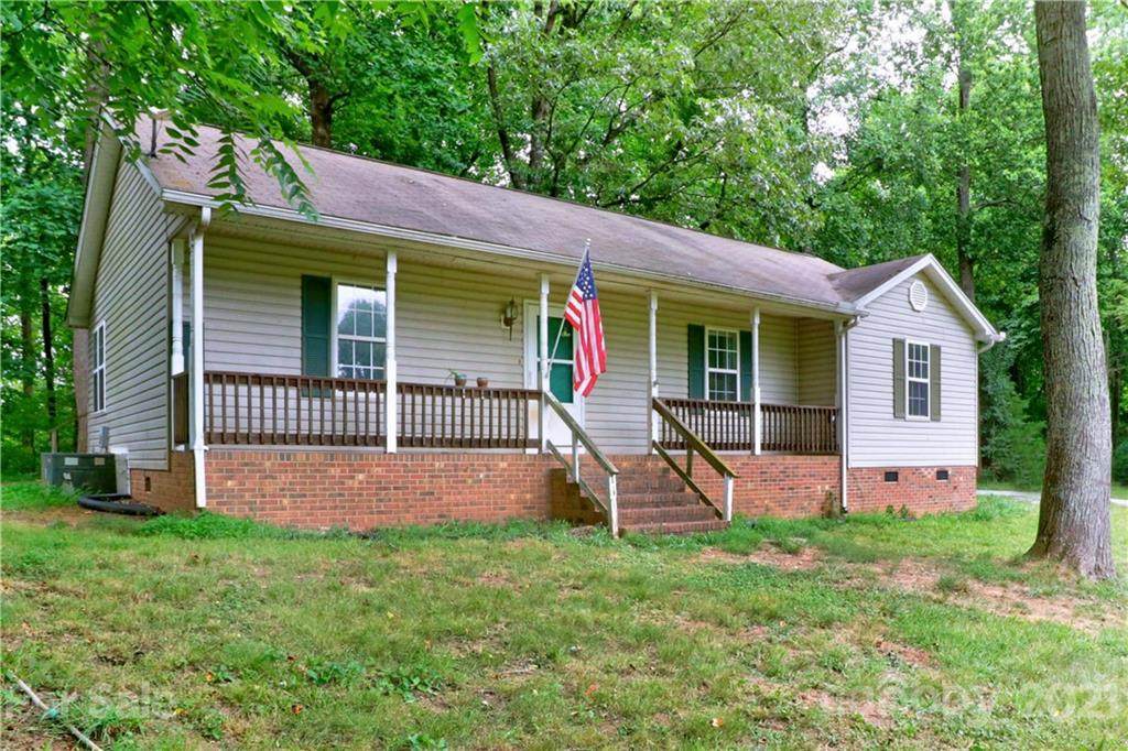 143 Deans Ranch Drive - Photo 1