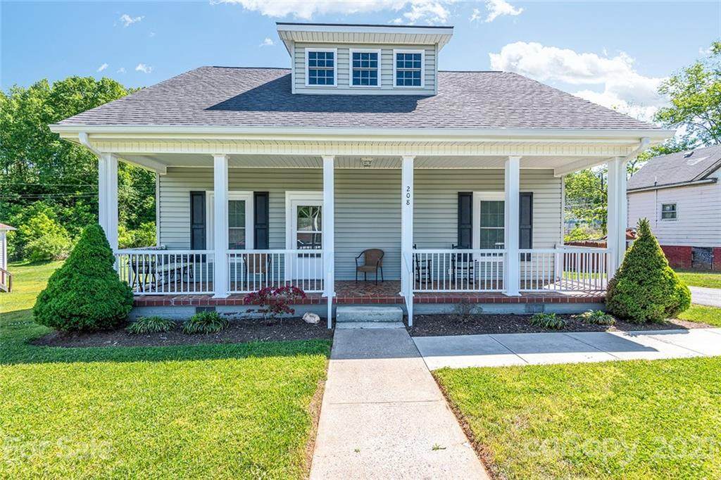 208 Catawba Avenue - Photo 1