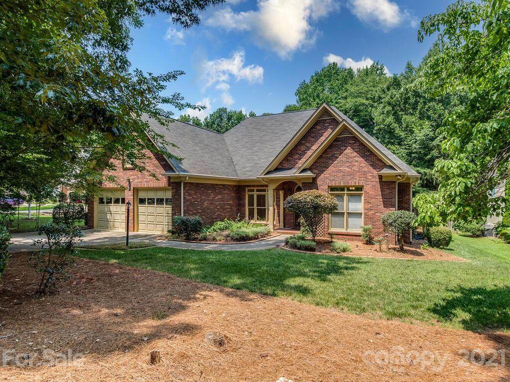 5309 Lancelot Drive - Photo 1