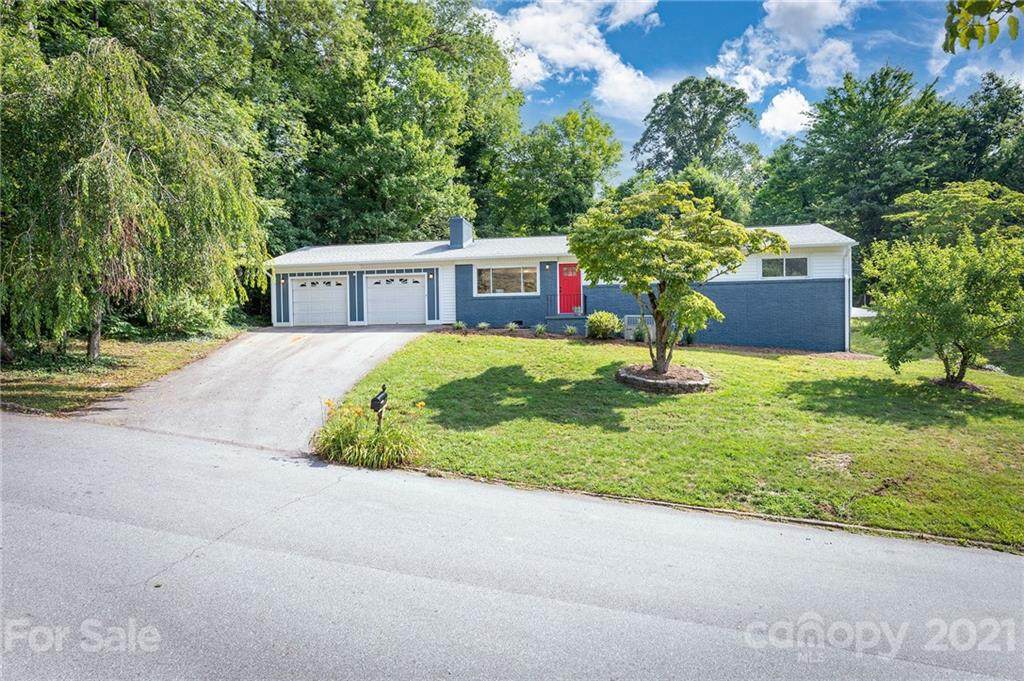51 Pinehurst Road - Photo 1