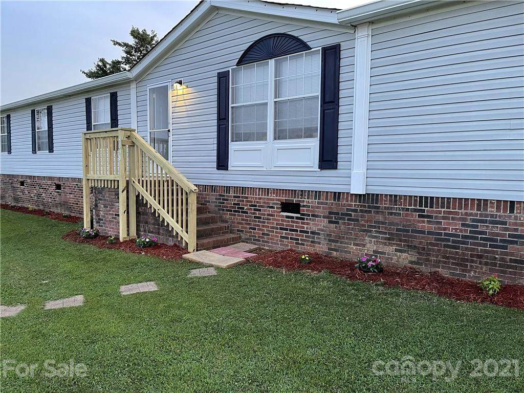 9748 Knightbridge Drive - Photo 1