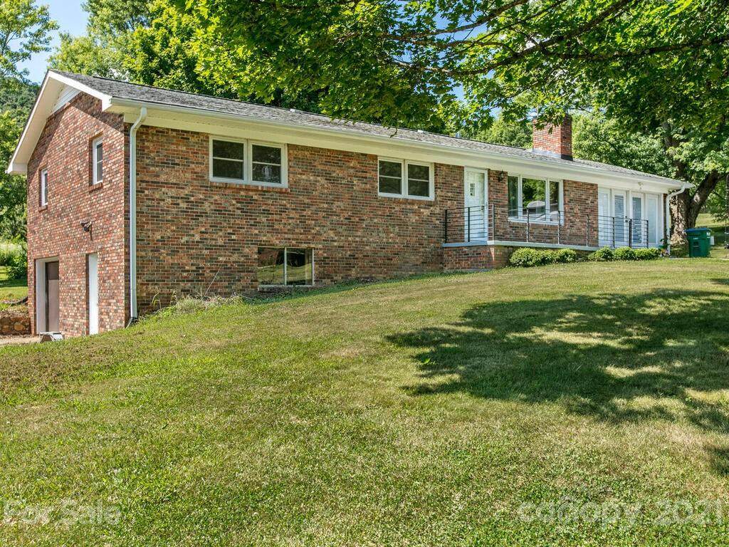 15 Birchfield Lane - Photo 1