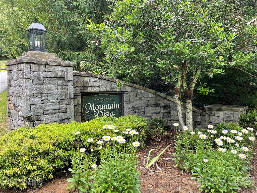 125 Corsica Lane - Photo 1