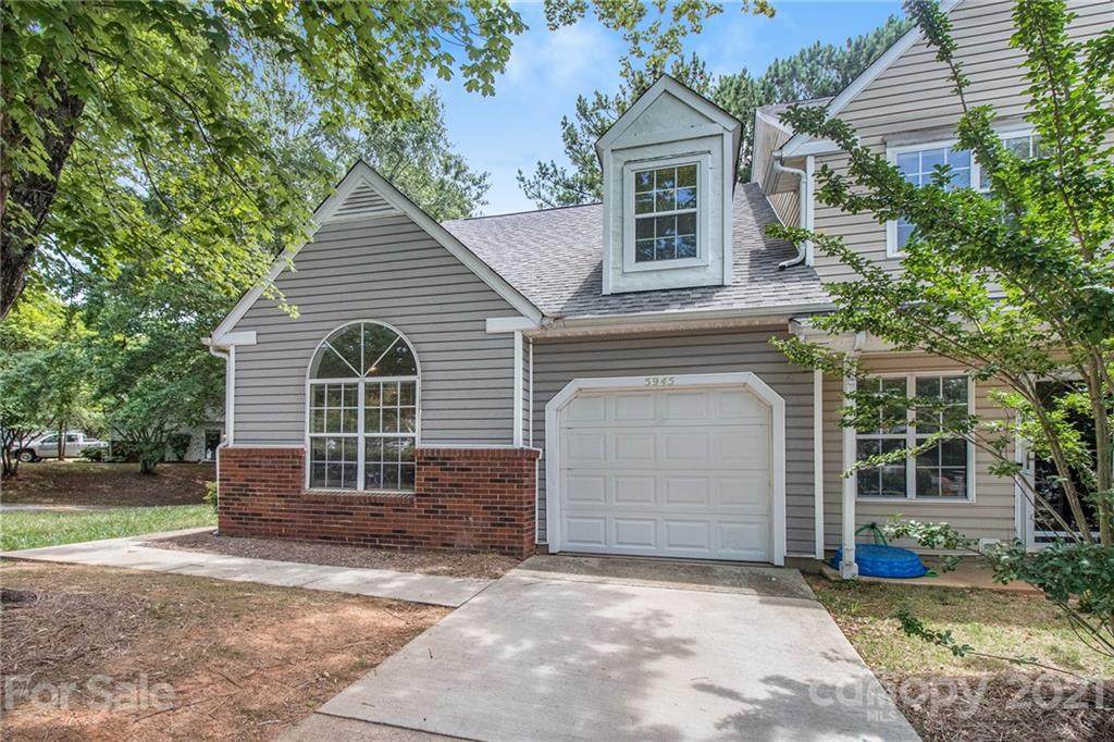 5945 Prescott Court - Photo 1