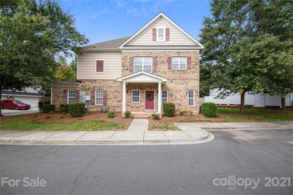 15430 Jade Street - Photo 1