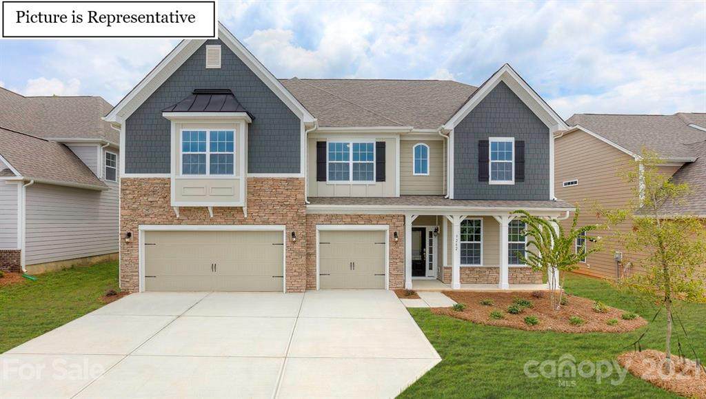 1015 Thoroughbred Drive - Photo 1