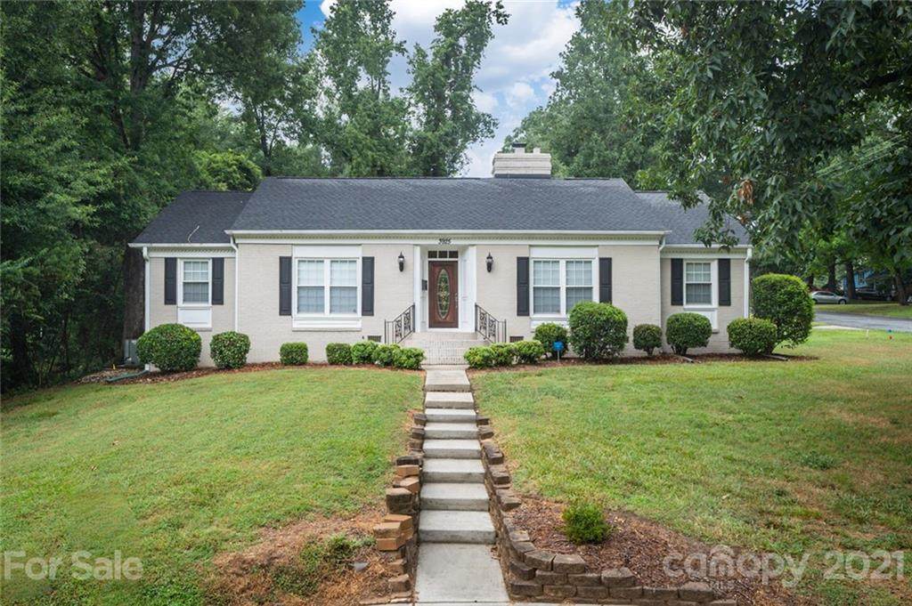3925 Chandworth Road - Photo 1