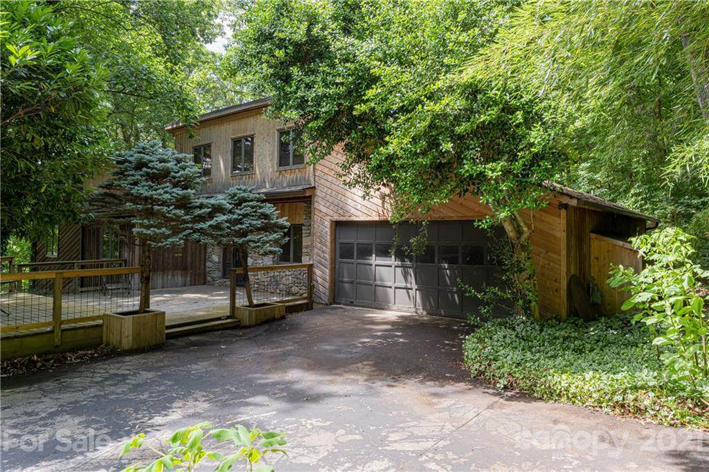 14 Elmwood Lane - Photo 1