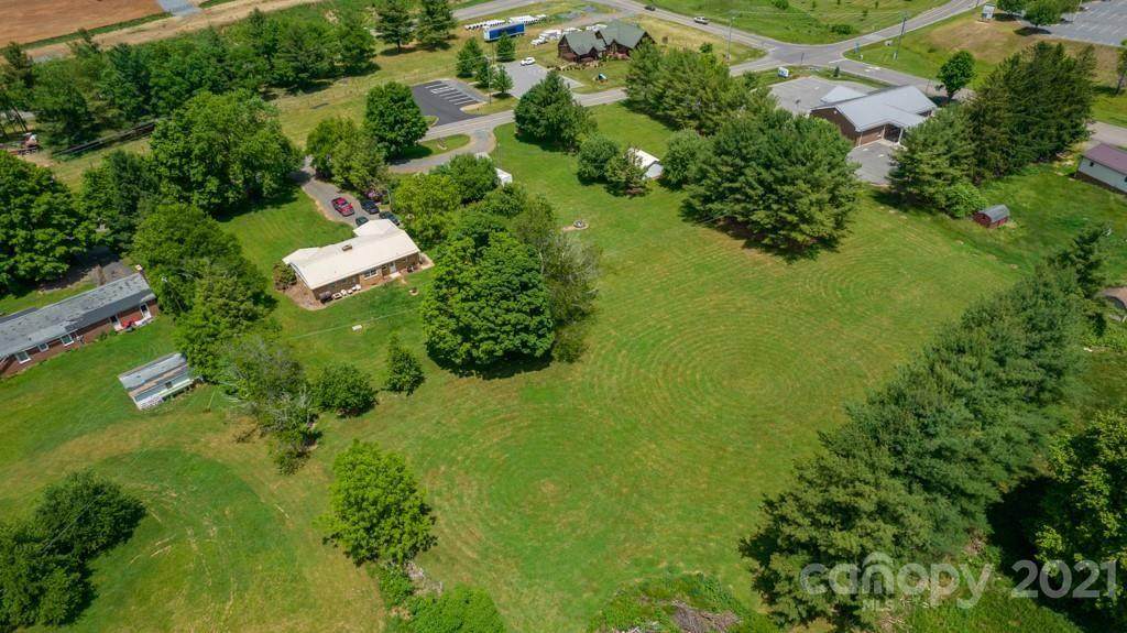 1081 Mount Jefferson Road - Photo 1