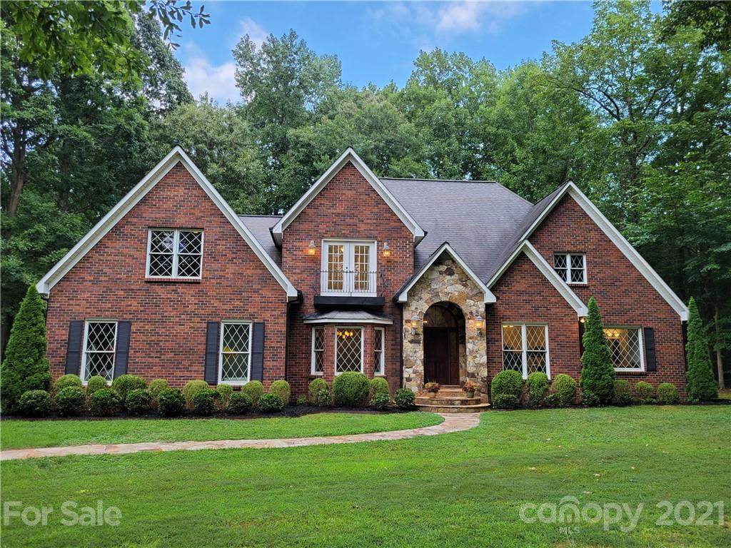 10528 Rozzelles Ferry Road - Photo 1