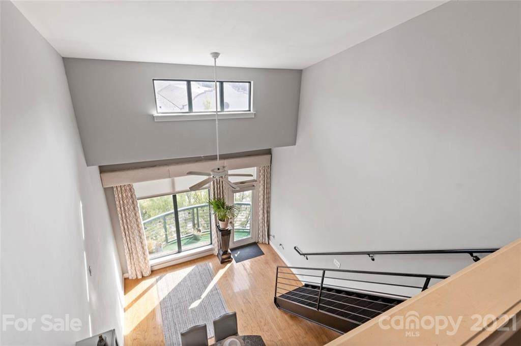 115 Park Avenue - Photo 1