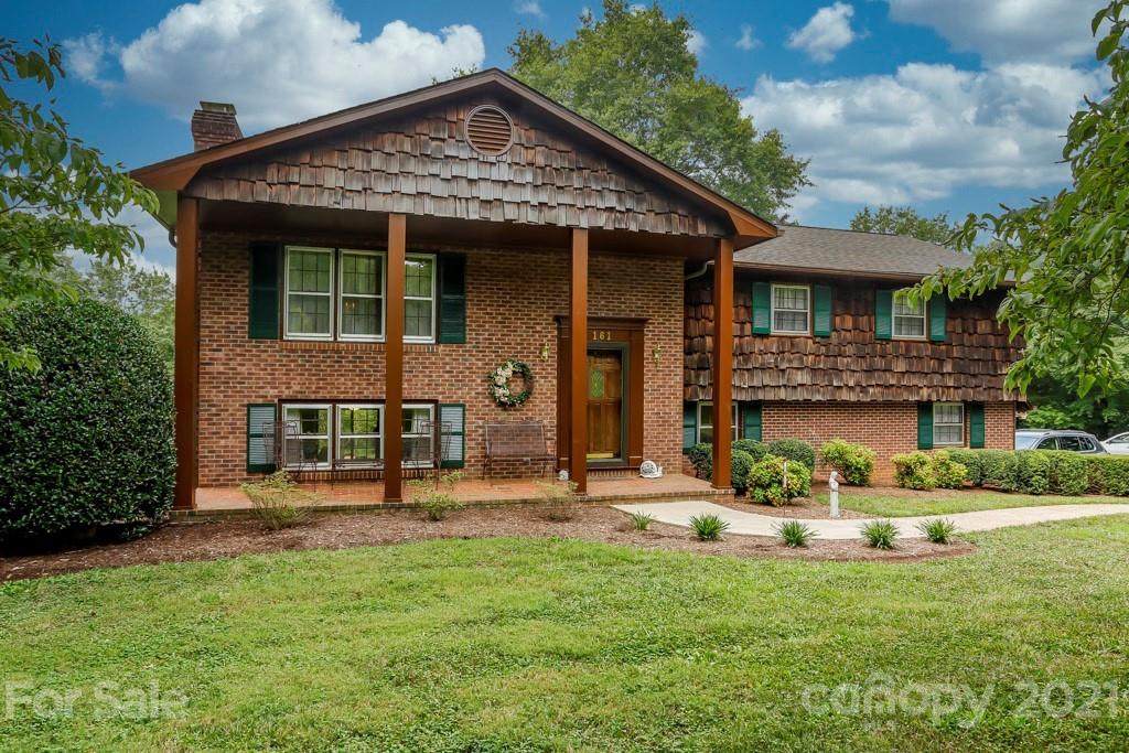 161 Honeysuckle Drive - Photo 1