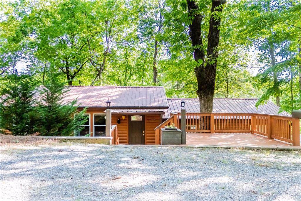 167 Johnson Circle - Photo 1