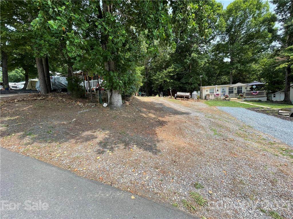 125 Marina Lane - Photo 1