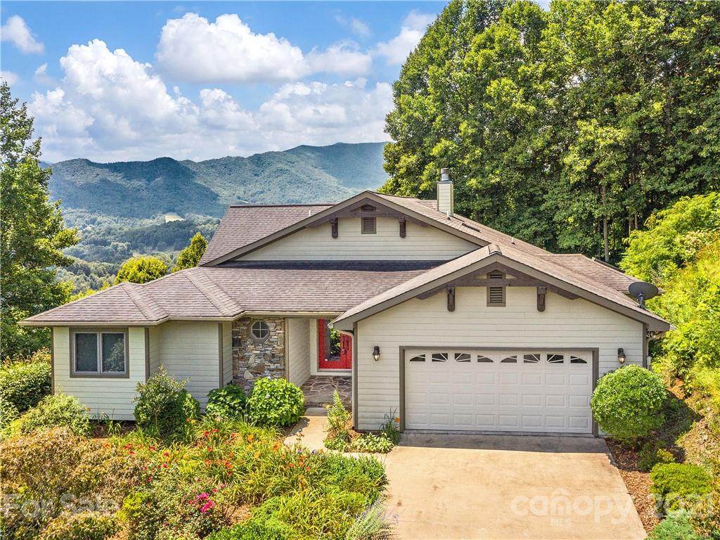 145 Masterview Lane - Photo 1