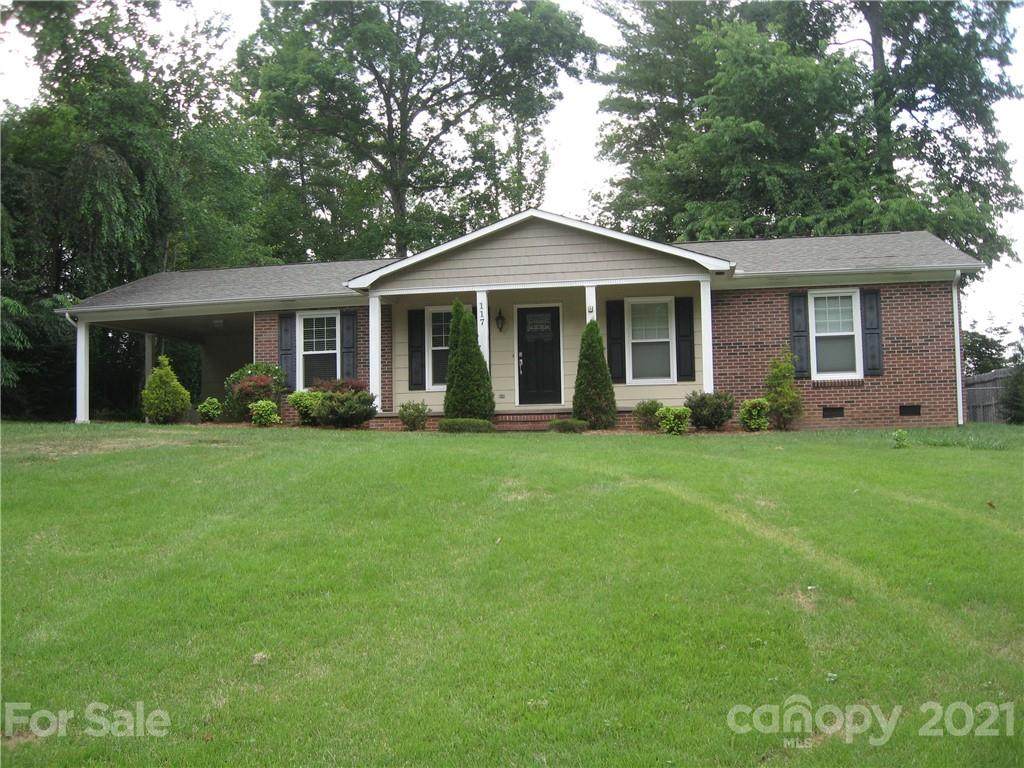 117 Crestview Lane - Photo 1